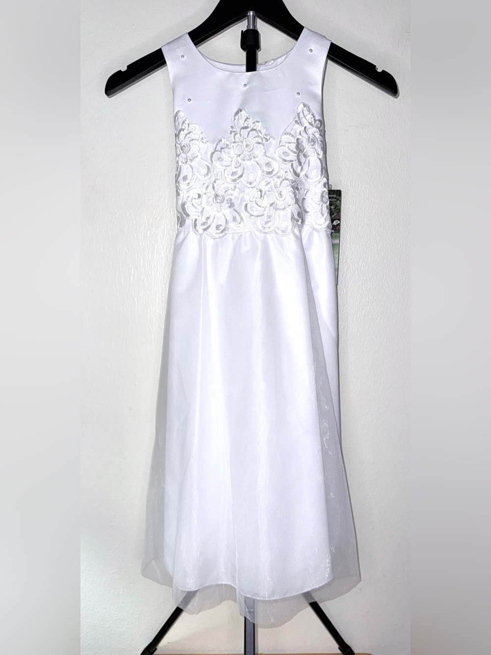 Keepsake White Girls Dress with Lace Bodice, size 7X, NWT